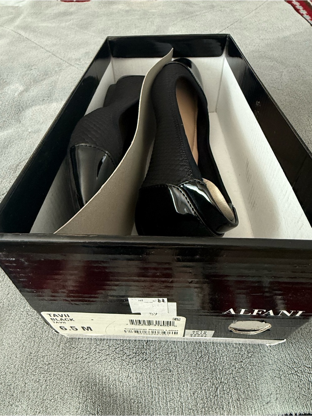 Alfani Step 'N Flex Tavii Black Cap Toe Ballet Flats Size 6.5 w/ Box